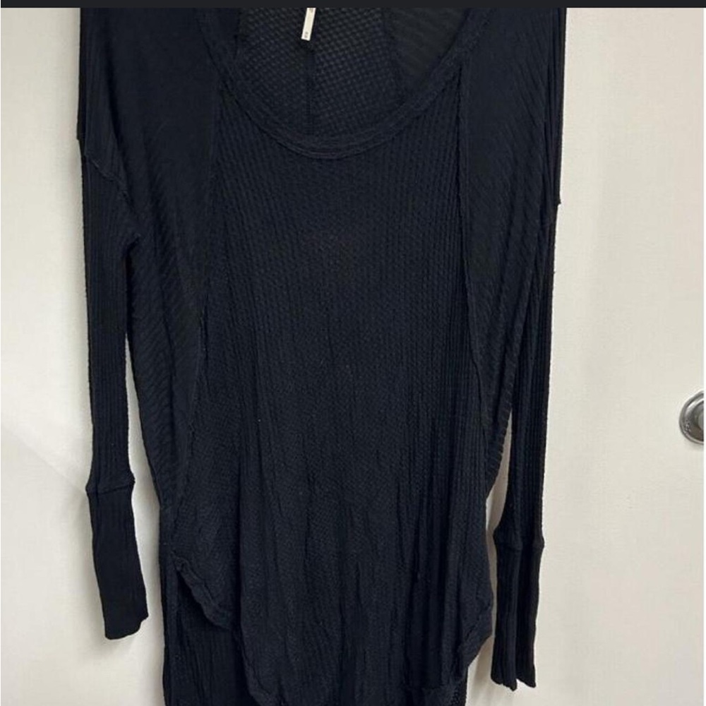 Free People Intimately Oversized Thermal Long Sleeve Waffle Knit Flowy distress - Picture 2 of 14